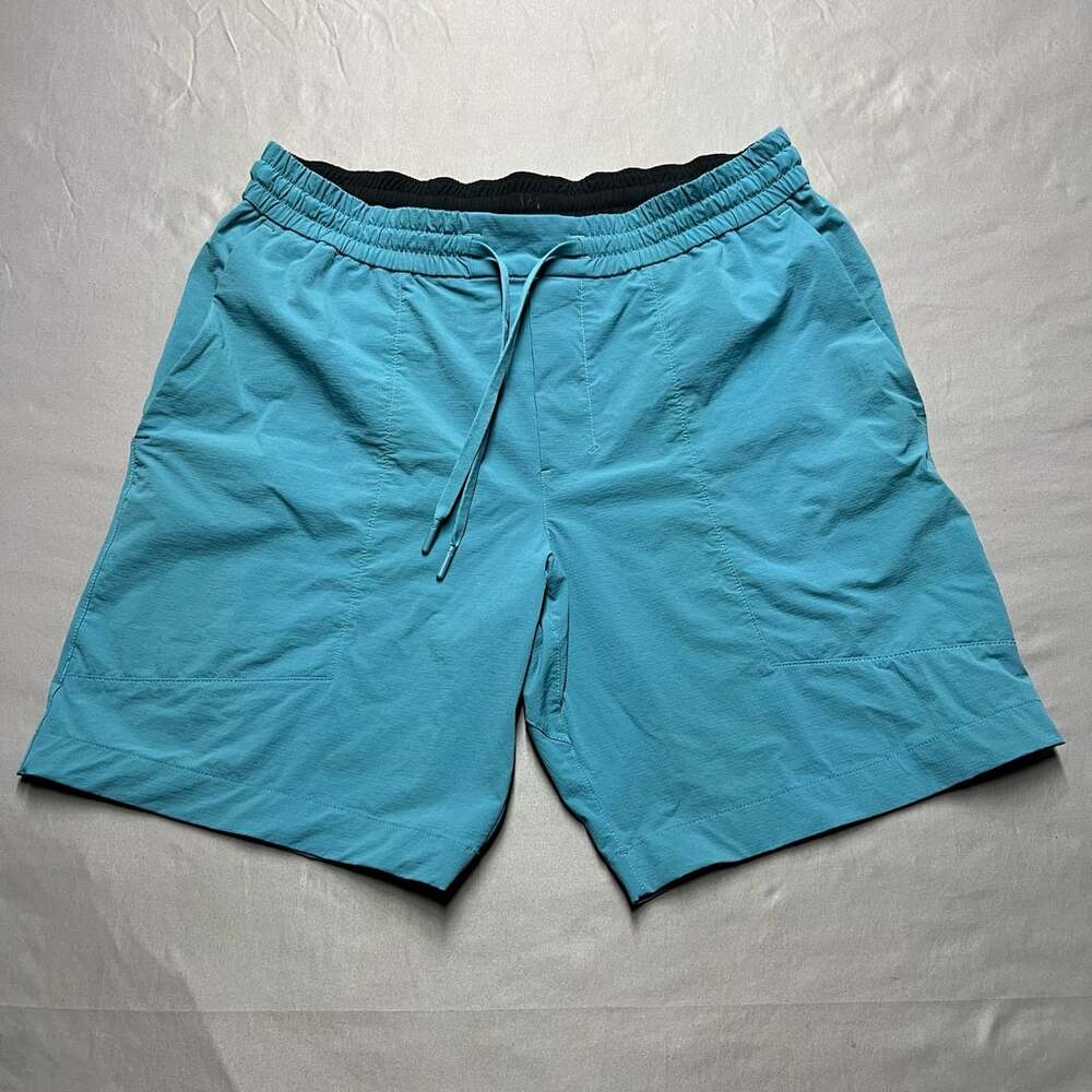 Lululemon Bowline Short 8 Ripstop Blue Aquatic Green
Approx Size L See pics